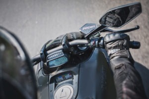 What Exactly is Counter-Steering in Motorcycle Riding